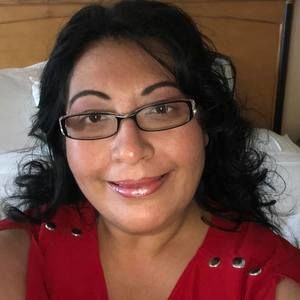 Meet your Posher, Suzanne